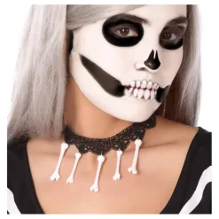 Gargantilla con Encaje y Huesos