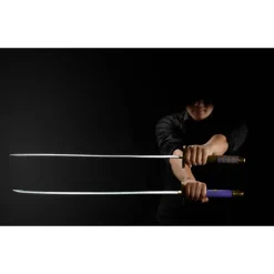 Set de 3 Proplicas Katanas Roronoa Zoro One Piece 95 cm