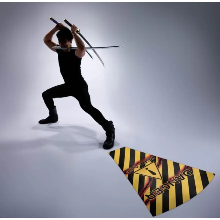 Set de 3 Proplicas Katanas Roronoa Zoro One Piece 95 cm